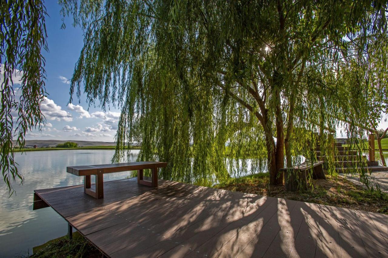Ambassadori Kachreti Golf Resort Kachretʼi Dış mekan fotoğraf