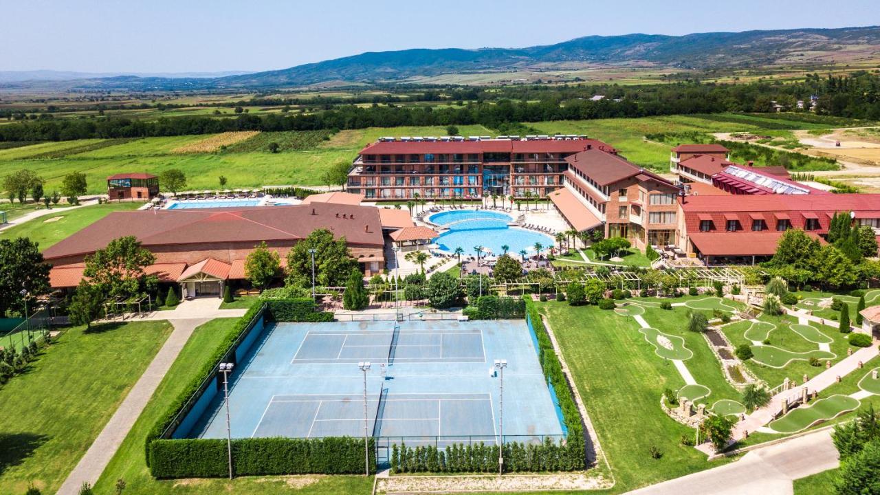Ambassadori Kachreti Golf Resort Kachretʼi Dış mekan fotoğraf
